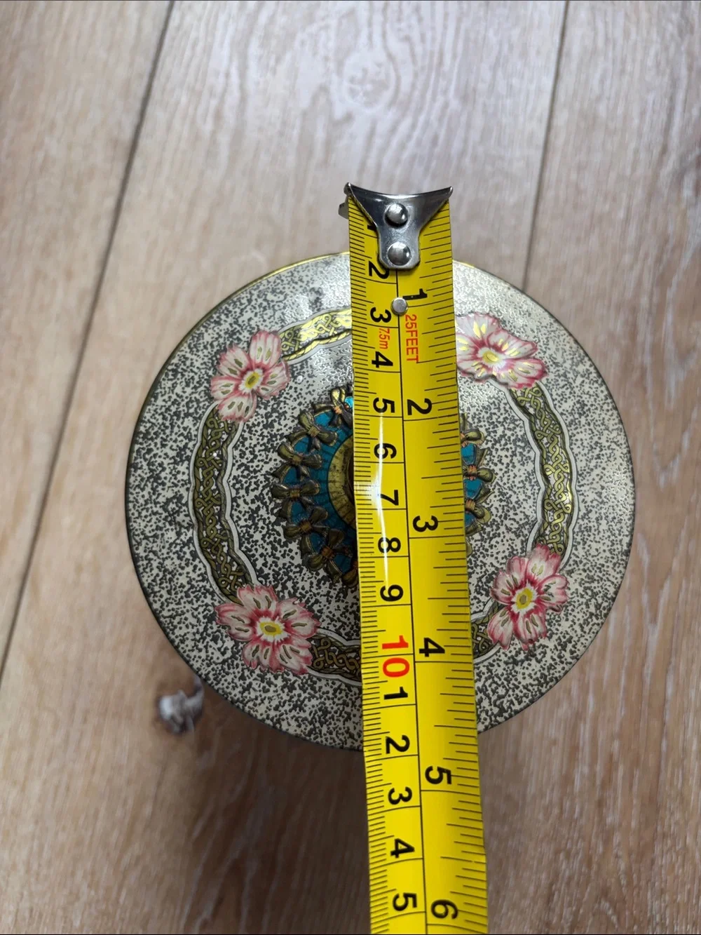 Vintage English Baret Ware Metal Biscuit Tin Spring Rose